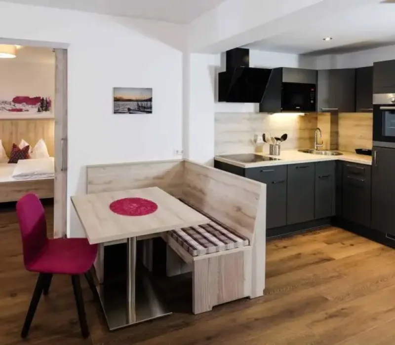 Karnia-Aktiv-Hotel-AP-Schneerose-06-thegem-gallery-sidebar