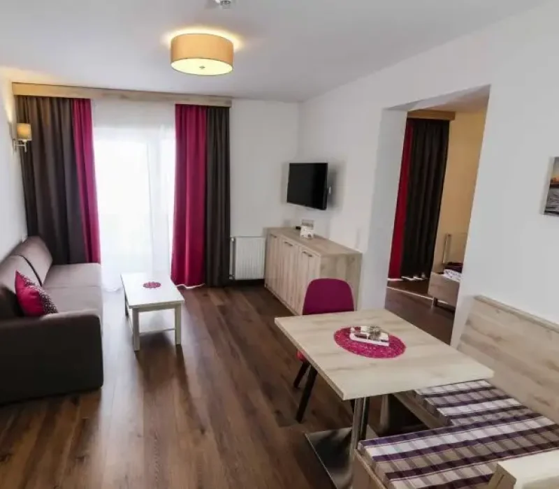 Karnia-Aktiv-Hotel-AP-Schneerose-07-thegem-gallery-sidebar