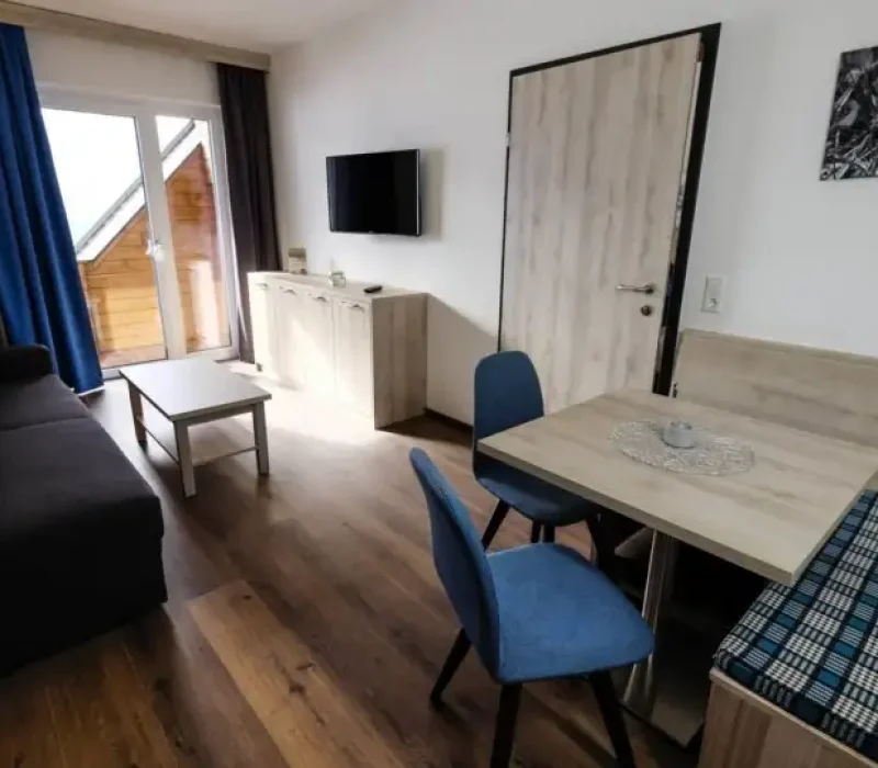 Karnia-Aktiv-Hotel-AP-Wolfenia-09-thegem-gallery-sidebar